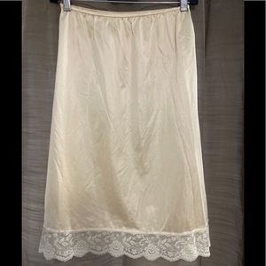 Vintage Astor One Slip Size Small